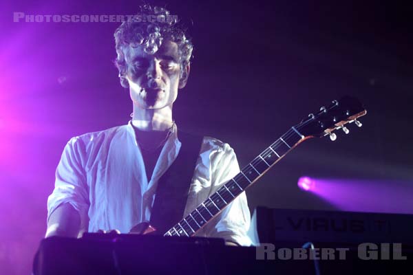 BLONDE REDHEAD - 2010-09-16 - PARIS - Le Bataclan - Amedeo Pace